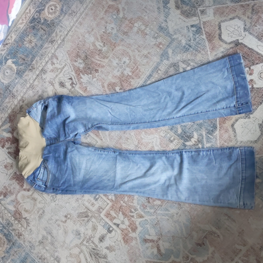 Maternity flare jeans (Medium)
